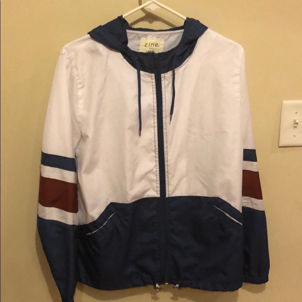 Zumiez windbreaker